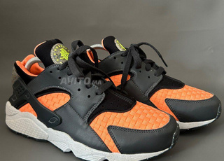 NIKE AIR HUARACHE Taille 42.5