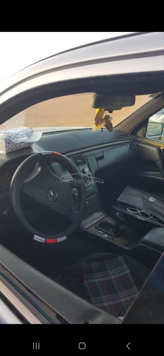Mercedes E220 bonne état à vendre 