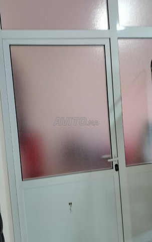 Séparation aluminium et verre avec porte ,