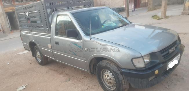 ISUZU hajla  model 2003.10.15 