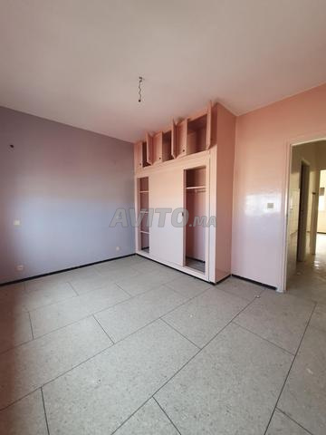 Apparemment vide centre de ville  - 2