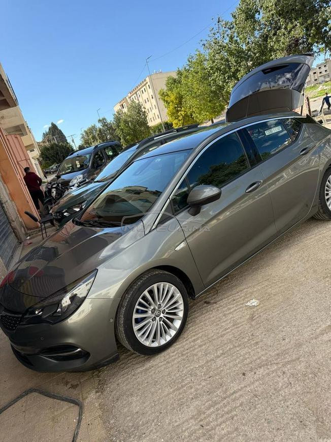 OpelAstra 