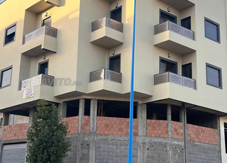 magazin 3 facades  a vendre ou louer 