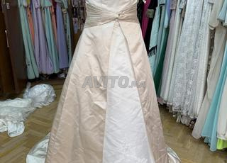 robe de mariée blanche et beige 38