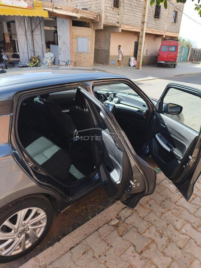 Suzuki Swift Essence Automatique 2024 à Marrakech