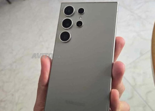 Samsung s24 ne9a 10/10