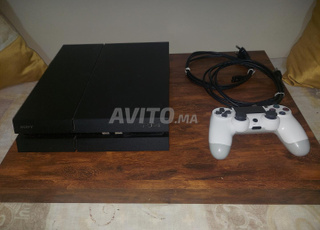PS4 1000GB FC25 et 8jeux