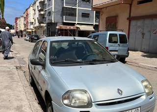 Renault Clio 2 eme Main ✋