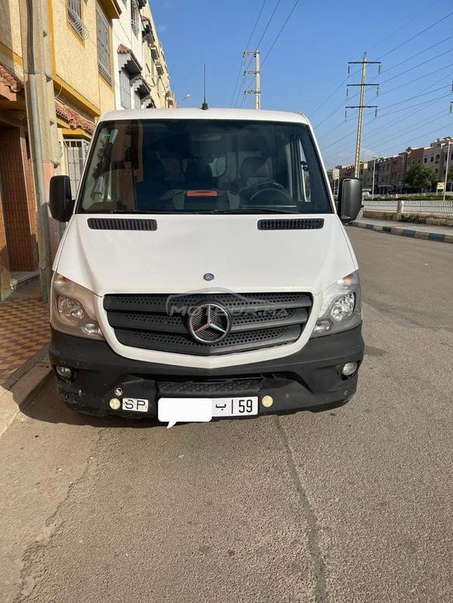 voiture tres bon etat 