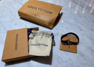 bracelet louis vuitton authentique 