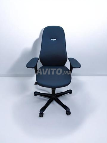 كرسي متحرك كيناربس جلد مع مساند ذراع 3D جل