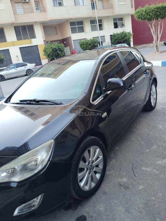 Opel Astra Diesel Manuelle 2012 à Nador