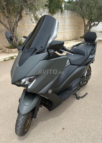TMAX 560 TECH MAX