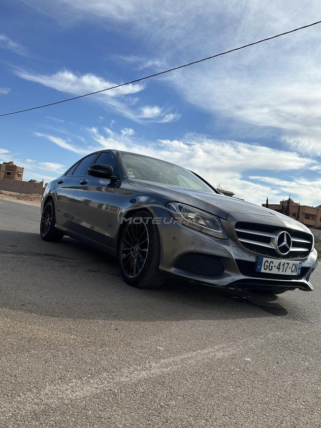Mercedes-Benz 220 Diesel Automatique 2017 à Agadir