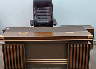 مكاتب بجودة عالية و تخفيضات نااارية 🔥