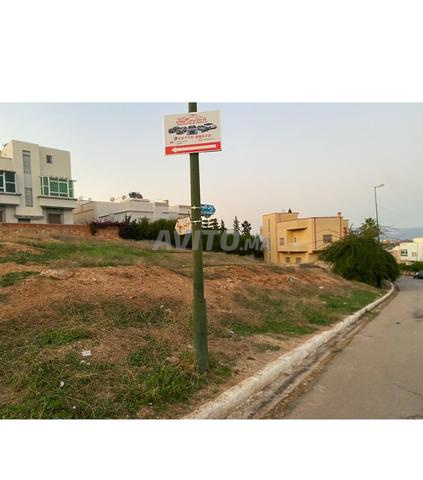 أرض للبيع لبغا يصوني على نمرا لي التحت