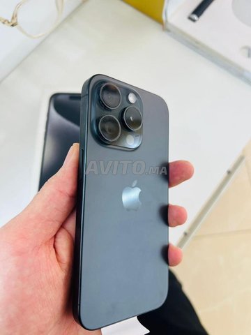 Iphone 15 pro bonne occas à vendre 512Go