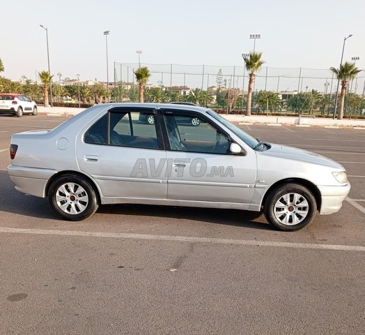 306 PEUGEOT