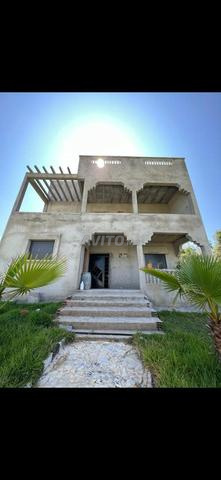 1  هكتار و1000متر للبيع قرب مدينة القنيطرة - 2