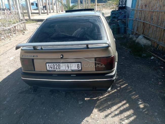 Renault R19 Diesel Manuelle 1989 à Oued Laou