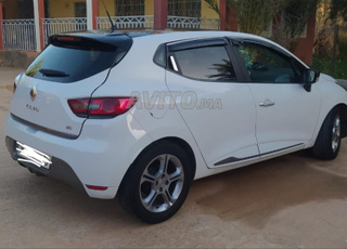 RENAULT CLIO 4 SPORT 
