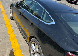 أودي أي5 ديزل أوتوماتيك 2020 في الدار البيضاء