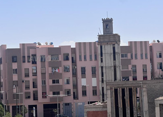 برطمة للبيع. حدائق ليمون مواقع ممتازة 