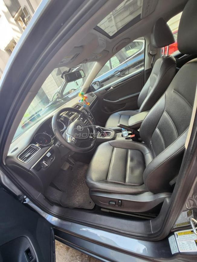 volkswagen Jetta 2019 tt option auto