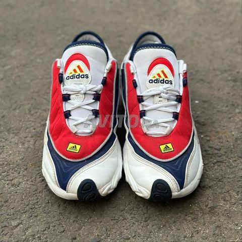 Adidas FYW 98 – Édition limitée, très bon état