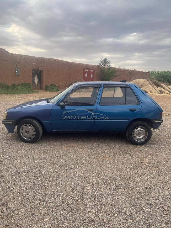 Peugeot 205