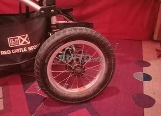 poucette pour enfants en très bon état 