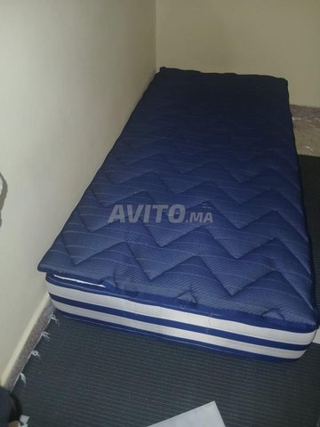 Matelas et chauffe eau électrique bjoj b 1300 dh 