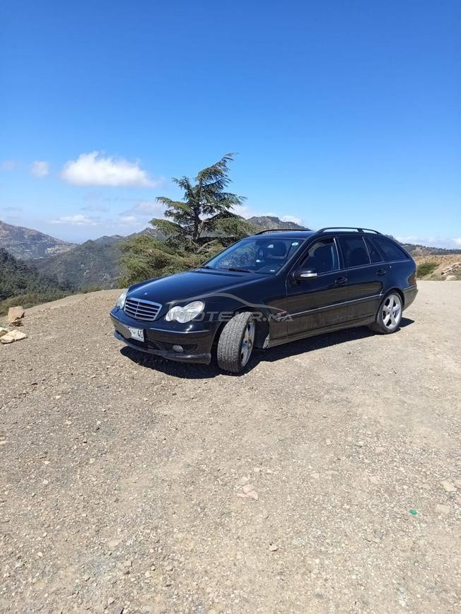 Mercedes-Benz 220 Diesel Manuelle 2005 à Tanger