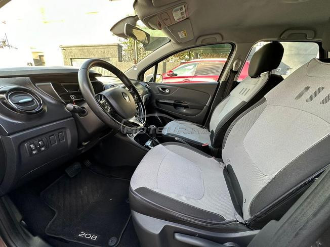Renault Captur Diesel Automatique 2015 à Marrakech