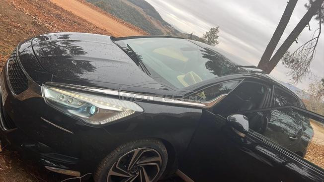 سيارة  ds5 لعمرة كولها 