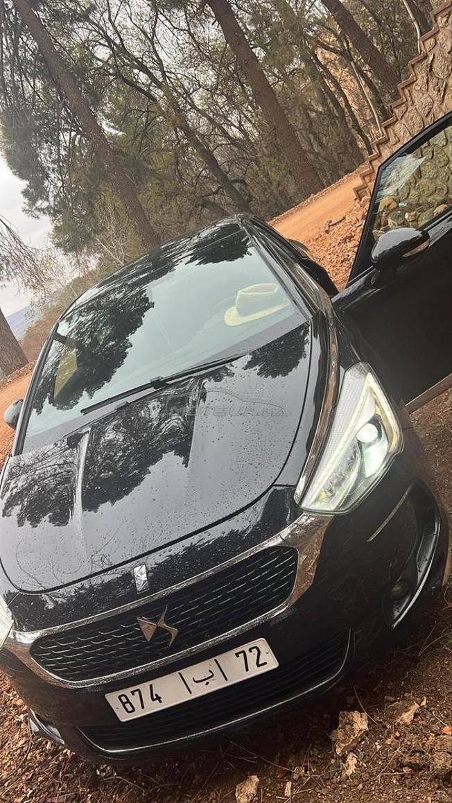 سيارة  ds5 لعمرة كولها 