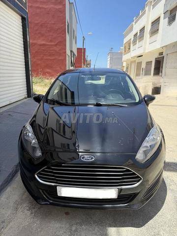 Ford Fiesta Diesel Manuelle 2016 à Salé - 2