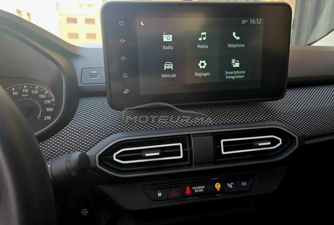 Dacia Logan Essence Automatique 2023 à Casablanca