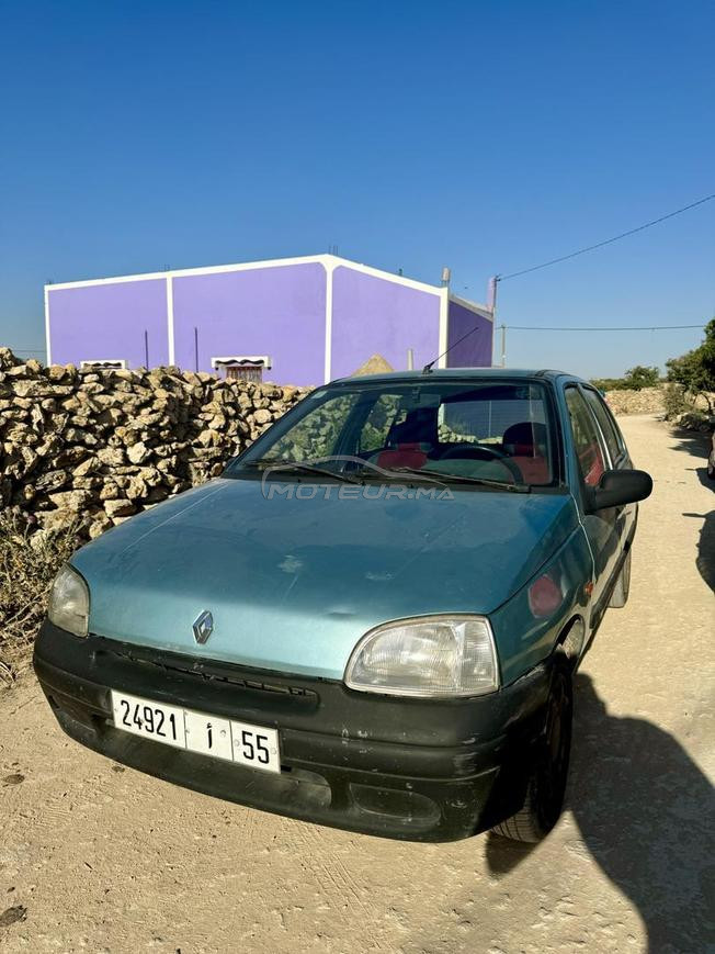 raunou clio 1 bon etat