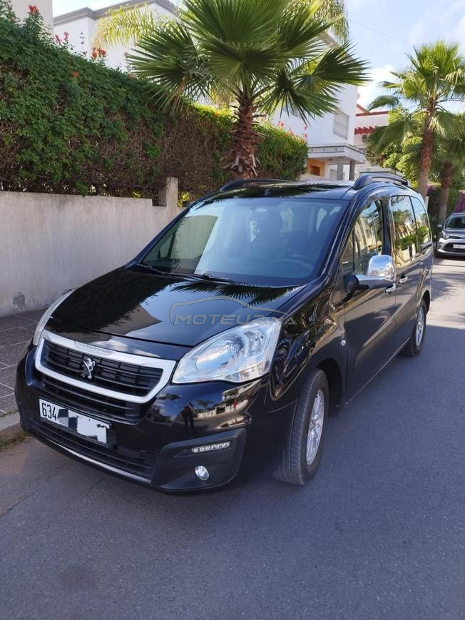 Peugeot Partner Diesel Manuelle 2018 à Kénitra
