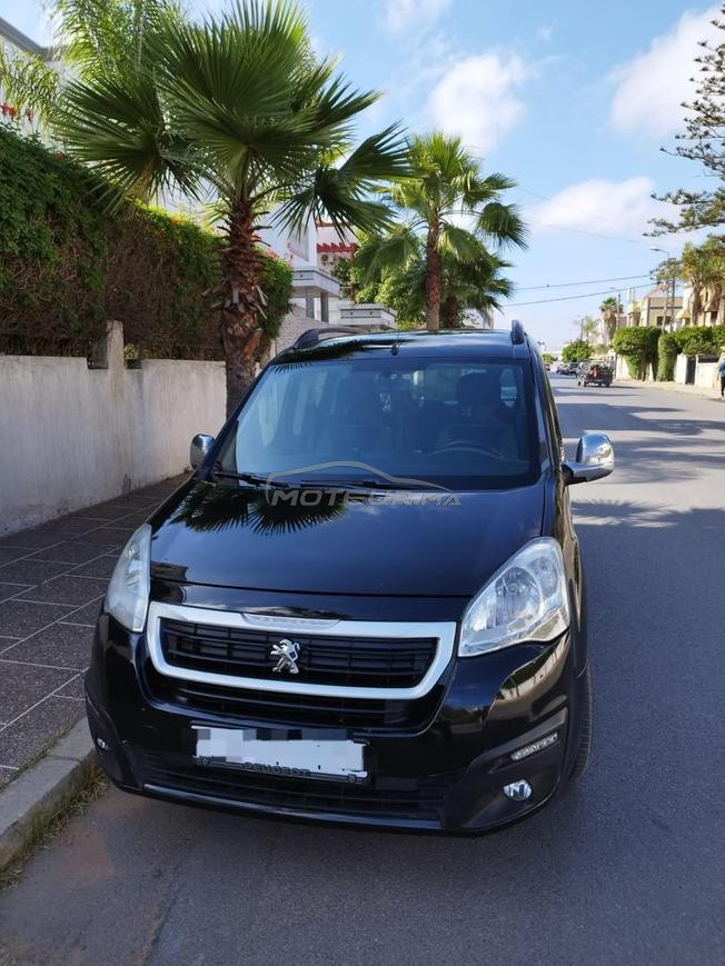 Peugeot Partner Diesel Manuelle 2018 à Kénitra