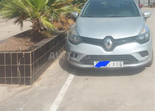 Clio 2019 a vendre 
