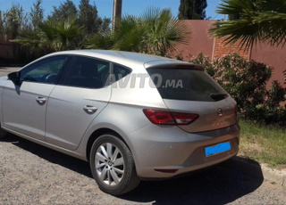Seat Leon Diesel Manuelle 2015 à Salé
