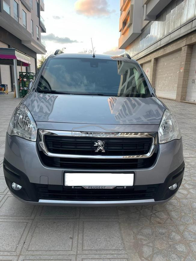 peugeot partner 2018