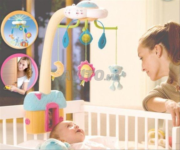 Mobile pour lit bébé new