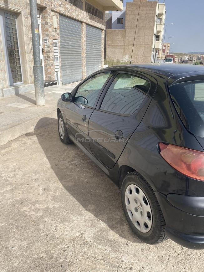 Peugeot 206 Essence Manuelle 2008 à Fès