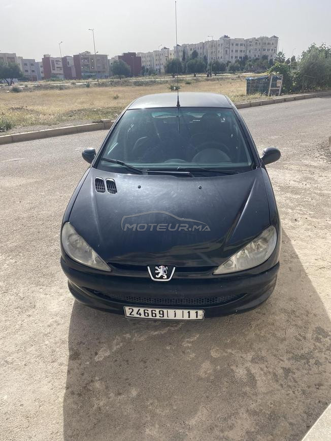Peugeot 206 Essence Manuelle 2008 à Fès