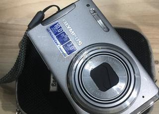 Olympus Mju 1060 Digital Camera - Starry Silver 