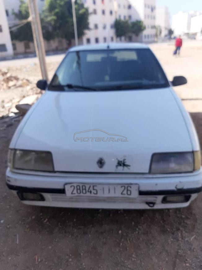 Renault R19 Essence Manuelle 1990 à Agadir
