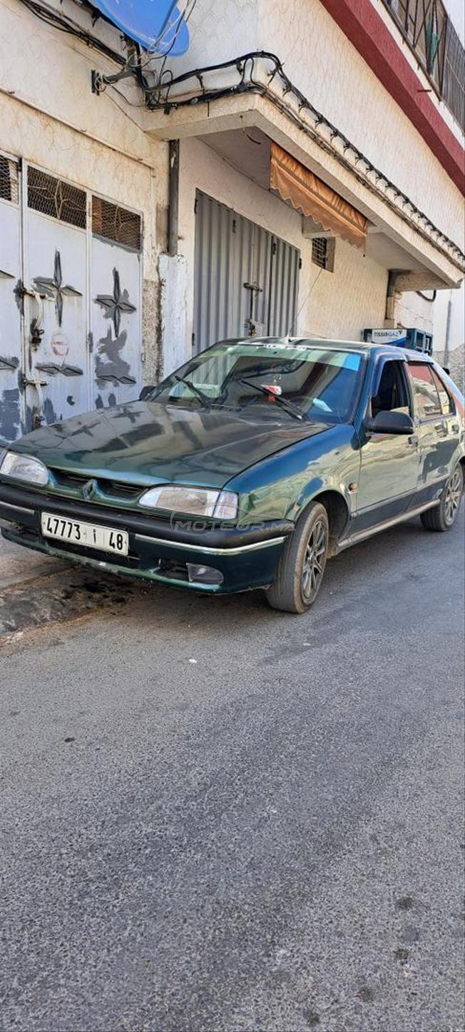 رينو آر 19 بنزين يدوي 1995 في أكادير
